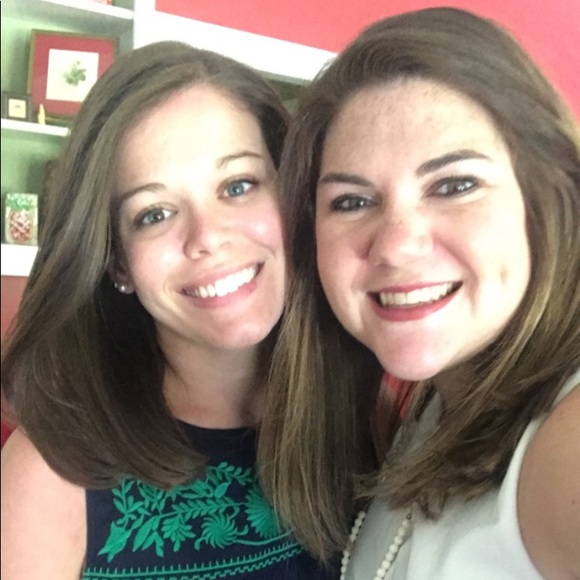 Meet your Posher, Abby - Picture 1 of 1